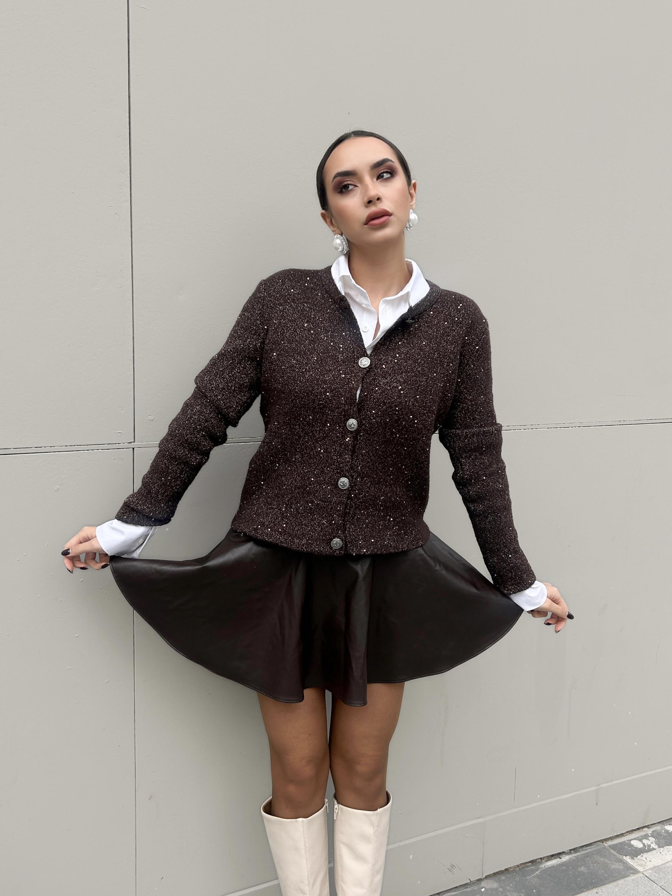 Kadın Hırka Kahve Pullu Simli Düğmeli Triko Hırka 5590