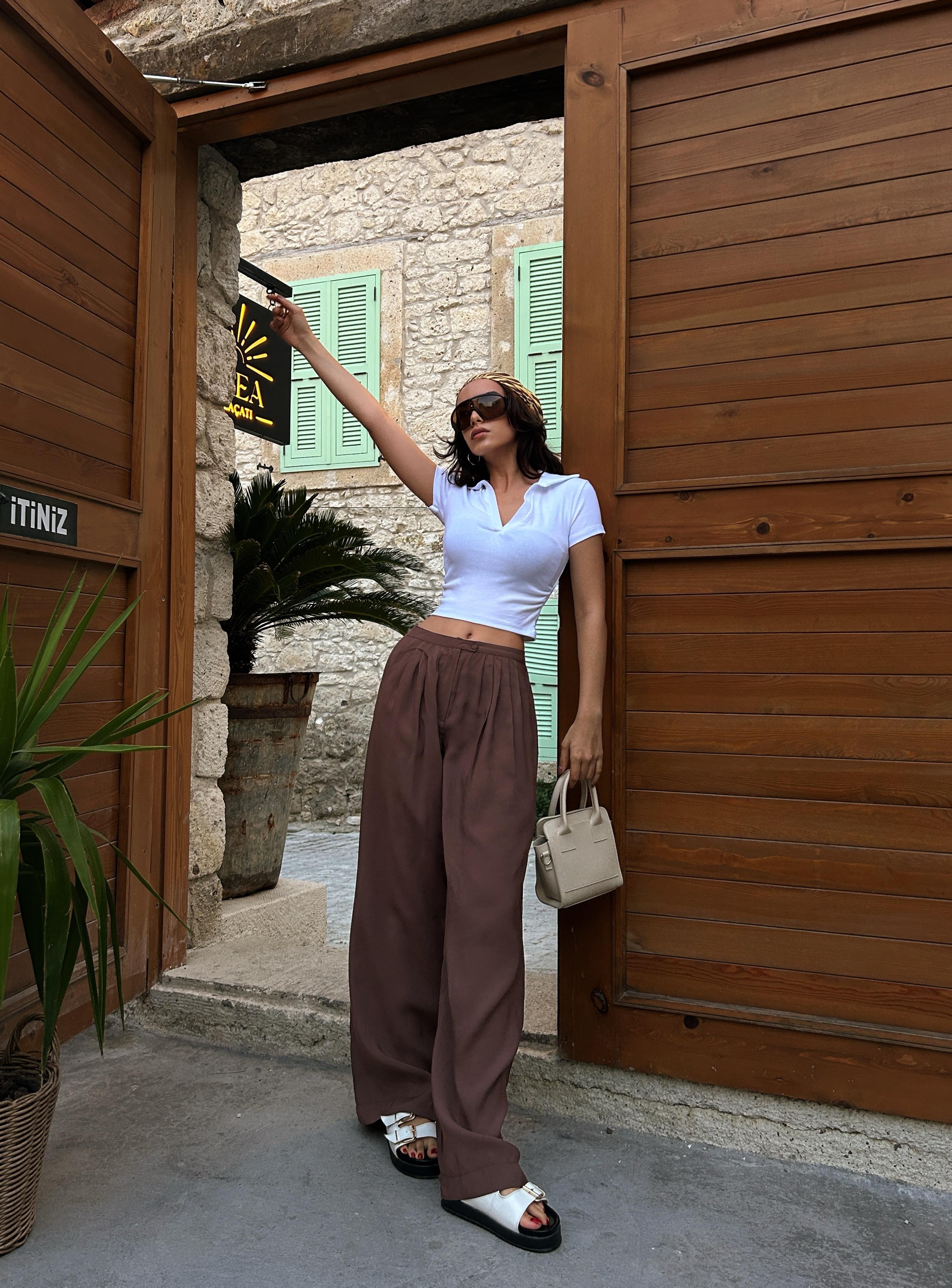 Kadın Kahve %100 Modal Kumaş Pileli Geniş Kesim Pantolon 29110