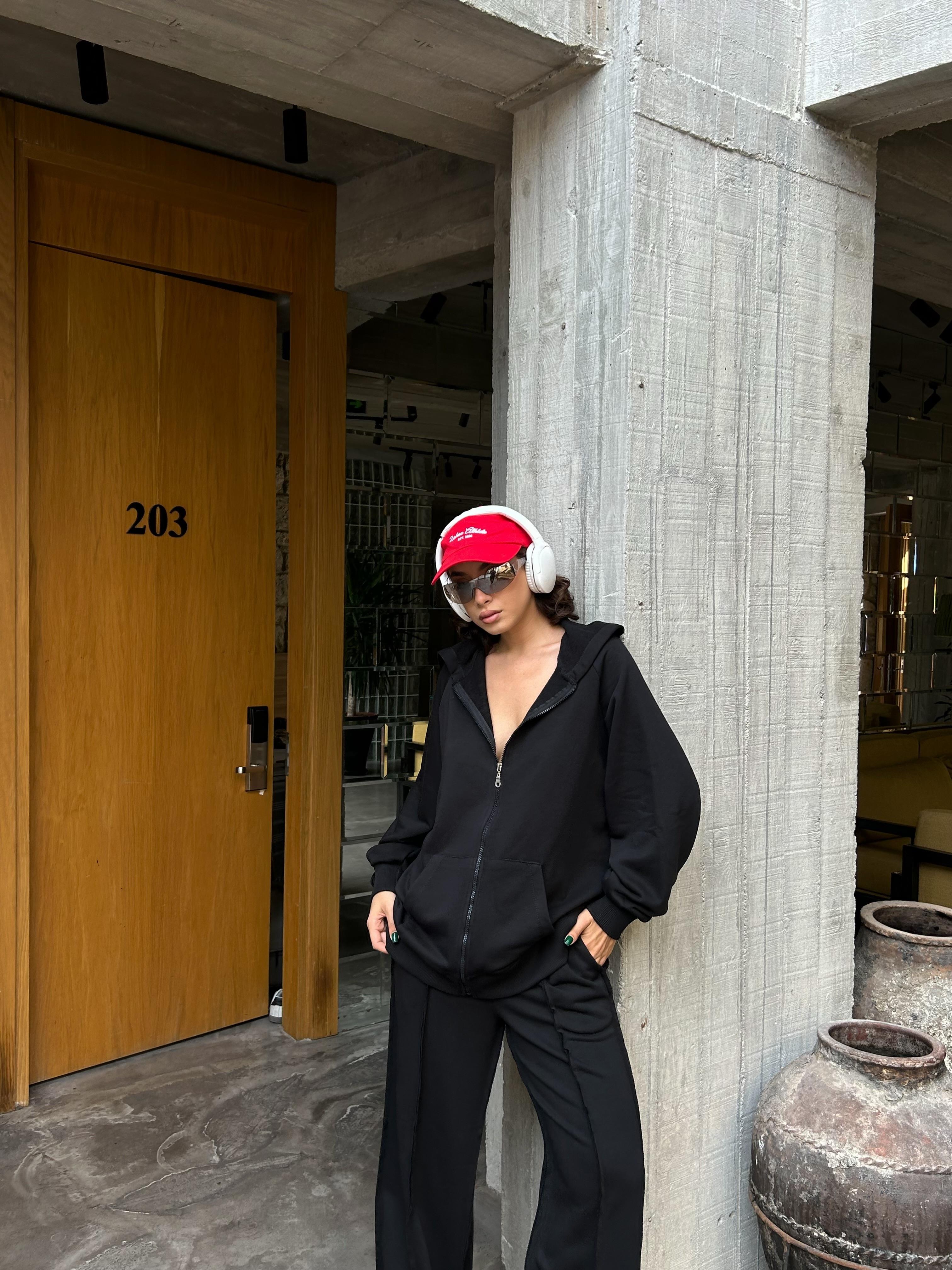 Kadın Siyah Fermuarlı Kapüşonlu Unisex Şardonsuz Oversize Sweatshirt 28178