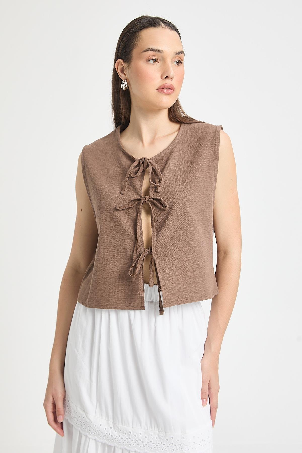 Kahve Bağcıklı Kısa %100 Pamuk Yelek 29204