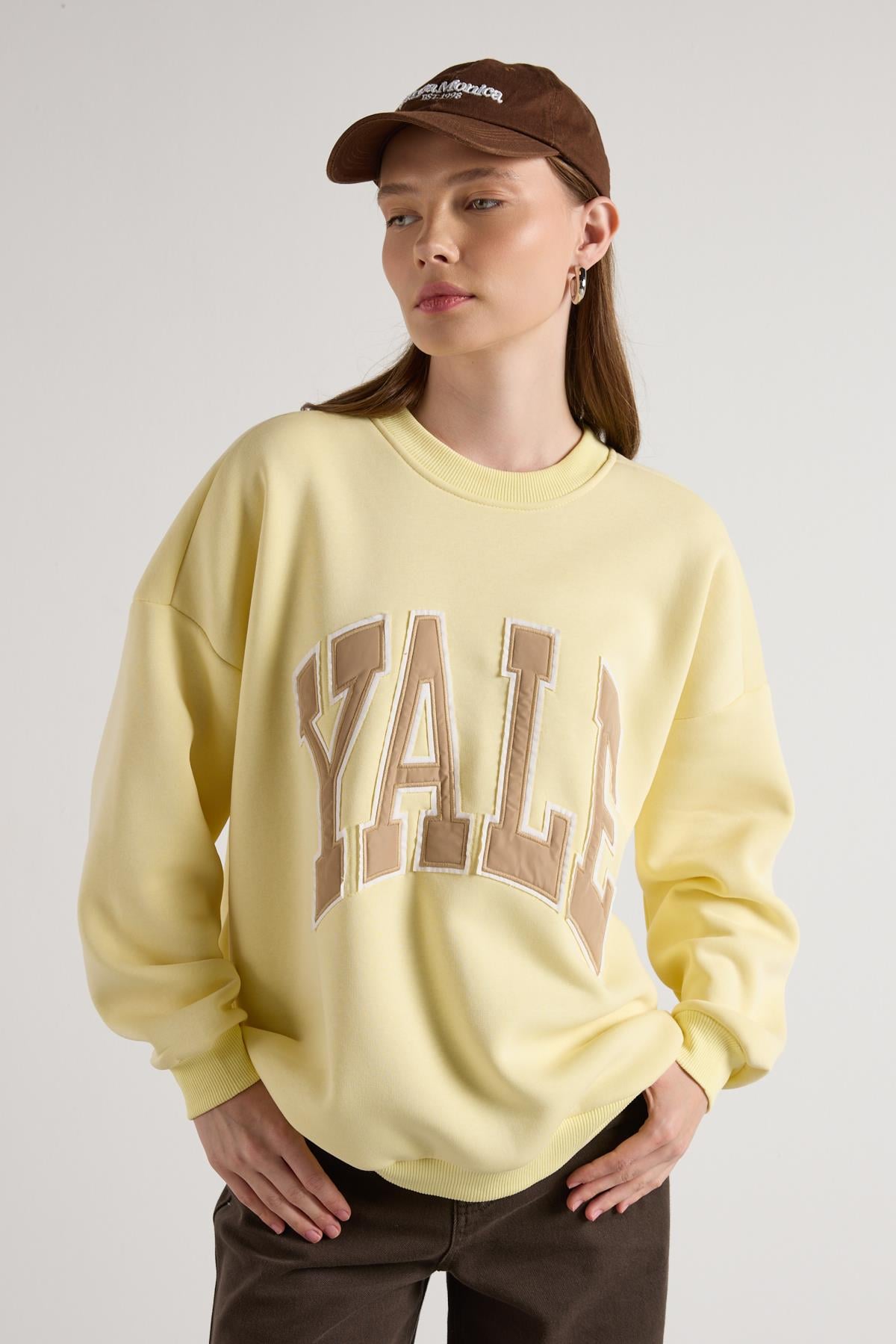 Nakışlı 3 İplik Şardonlu Oversize Sweatshirt Sarı