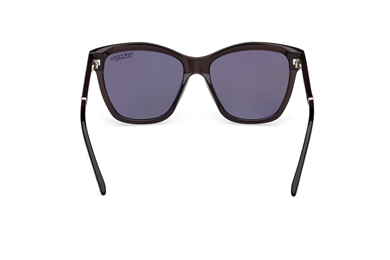 TOM FORD FT1087 05D POLARIZE 54-16-140 Kadın Güneş Gözlüğü