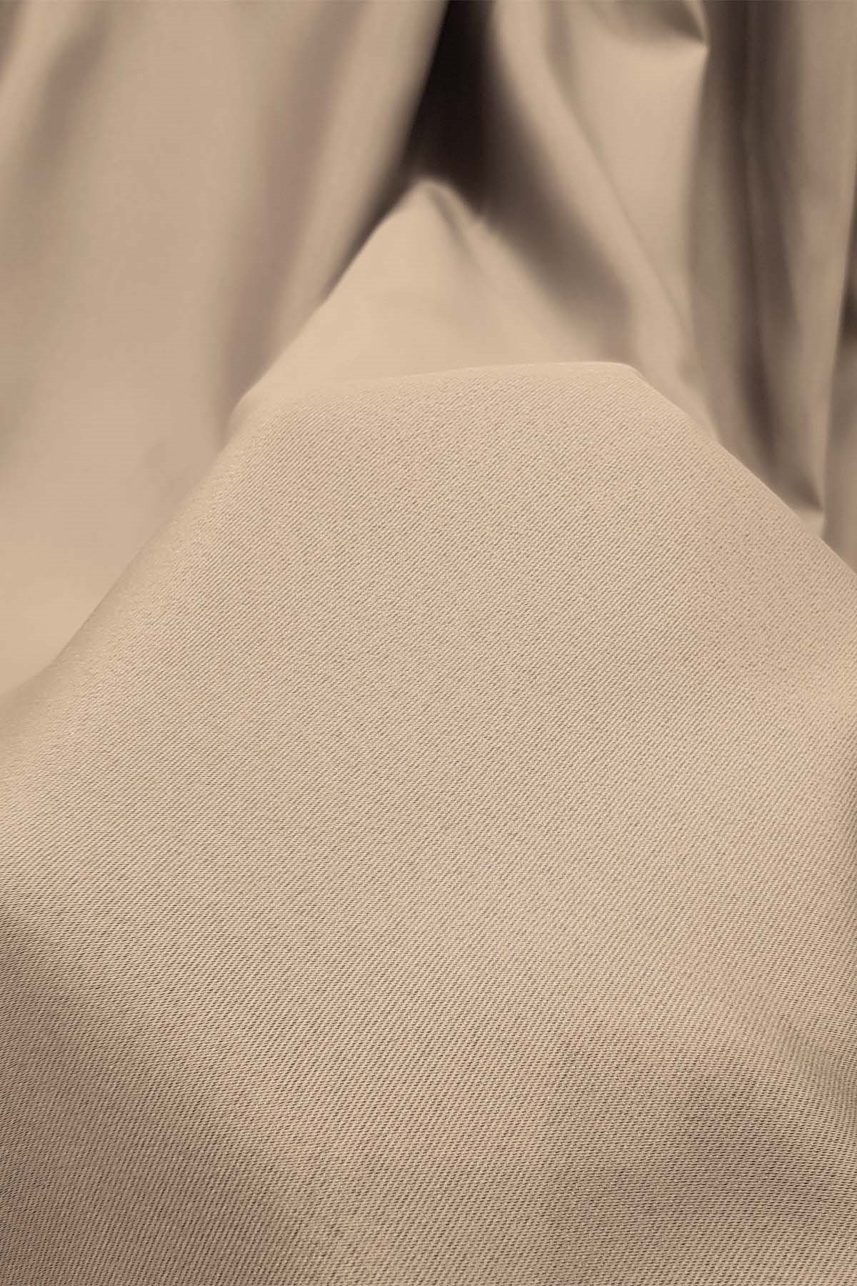 Bej Renk Karartma Güneşlik