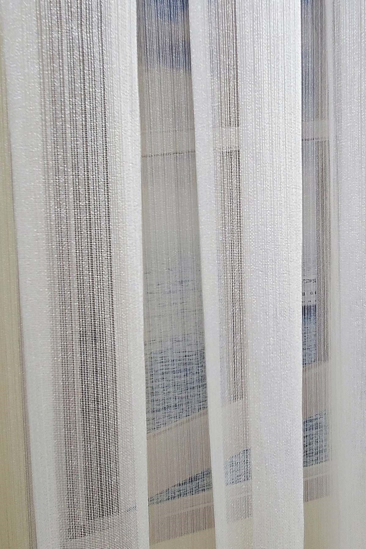 İnce Çizgili Sade Tül