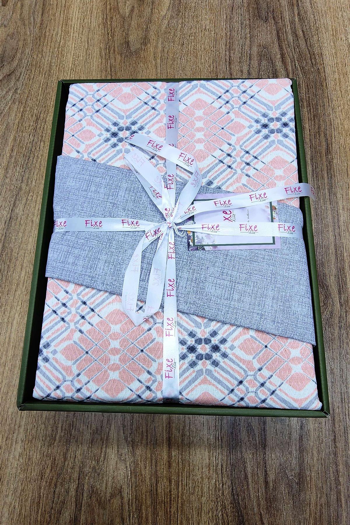 Fine Pembe Çift Kişilik Pike Takımı – %100 Pamuk, Modern Tasarım