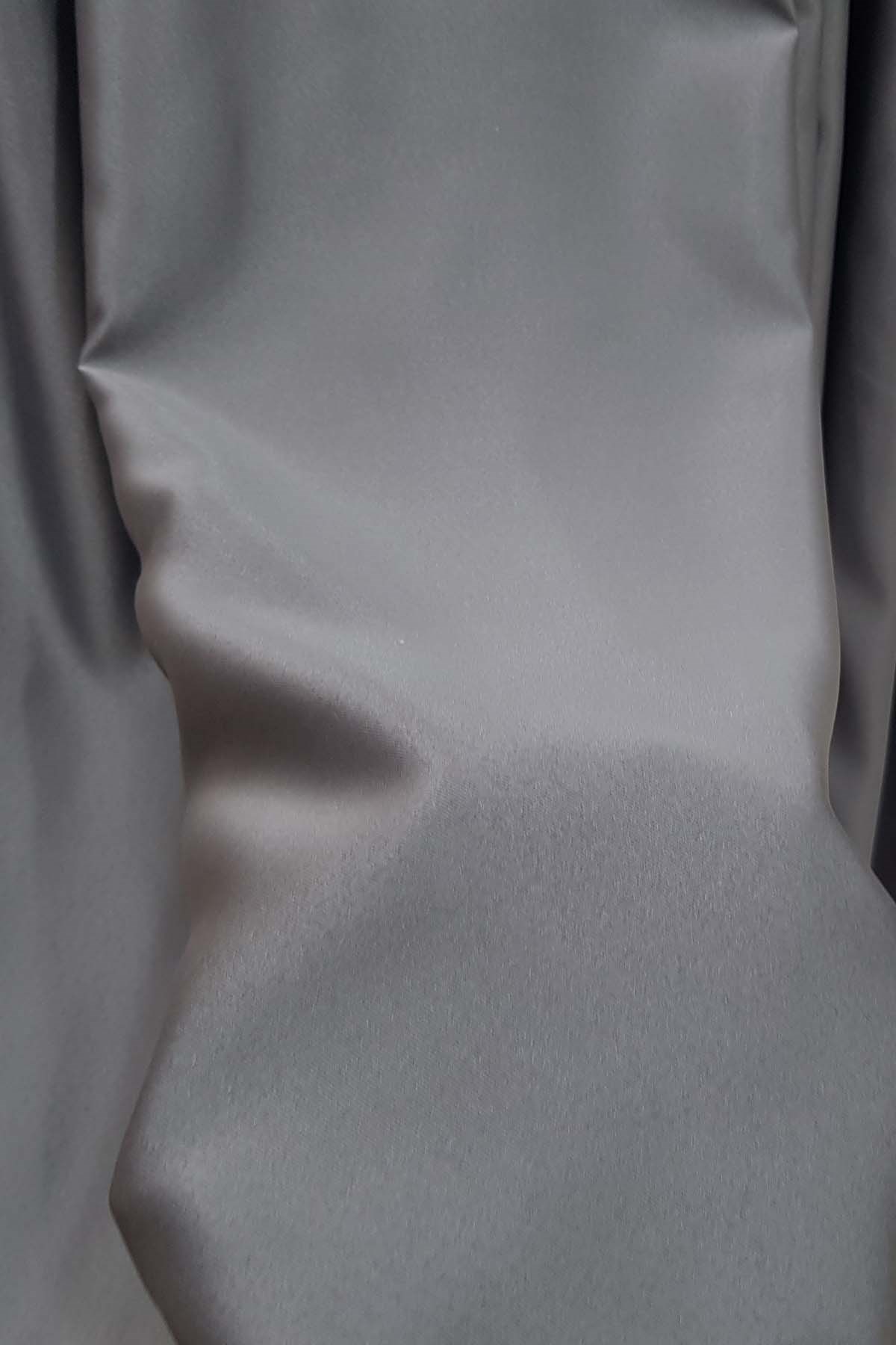 Gri Renk Karartma Güneşlik