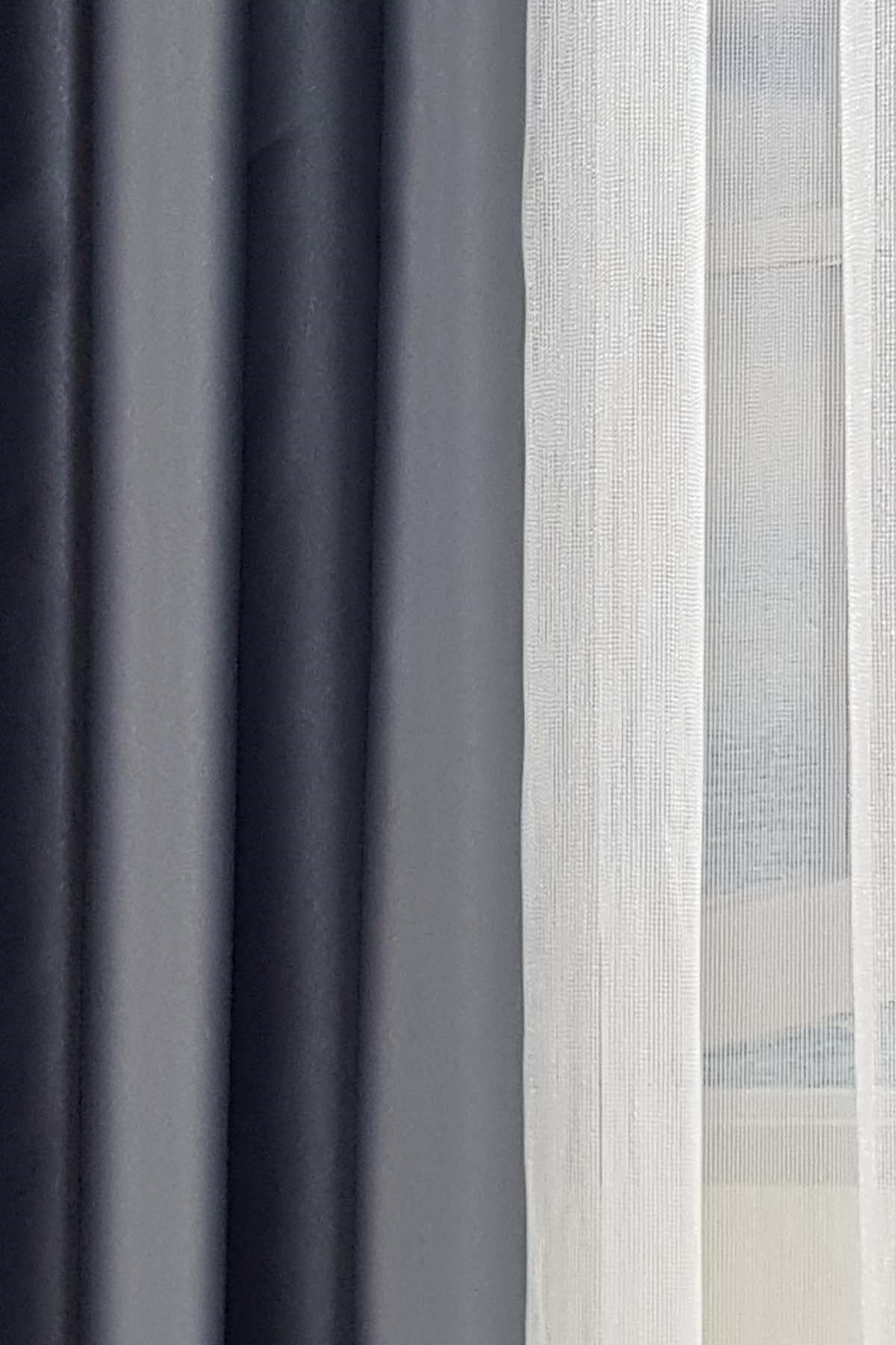 Gri Renk Karartma Güneşlik