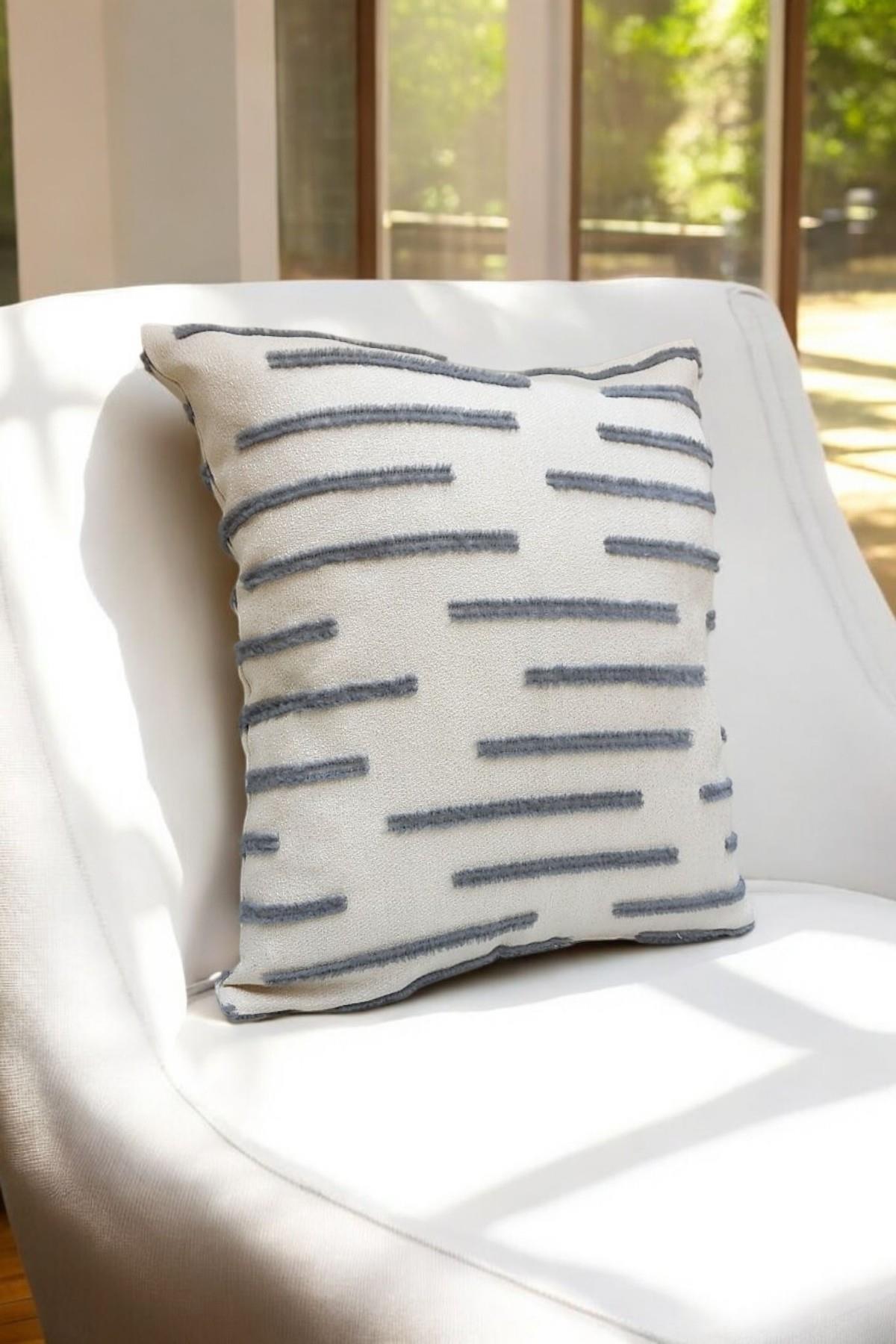 Modern Püskül Çizgili Kırlent Kılıfı Gri Renk 43x43cm