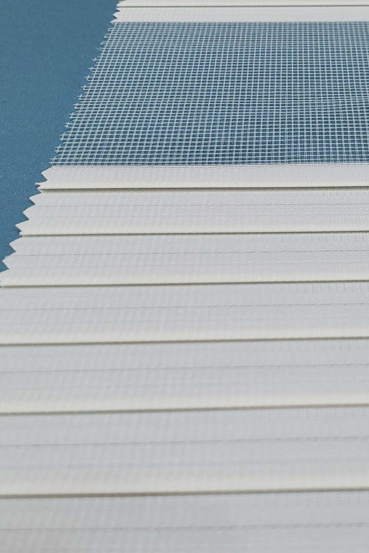 Plise Zebra Perde Ekru