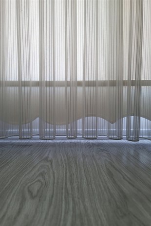 Sedef Zincir Çizgili Tül