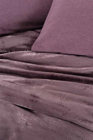Flossy Mürdüm Velvet Çift Kişilik Nevresim Takımı | Şık ve Konforlu Tasarım