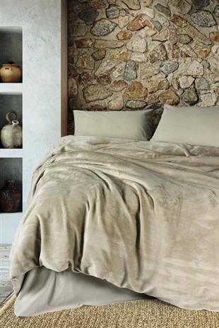 Flossy Taş Velvet Çift Kişilik Nevresim Takımı | Şık ve Konforlu Tasarım