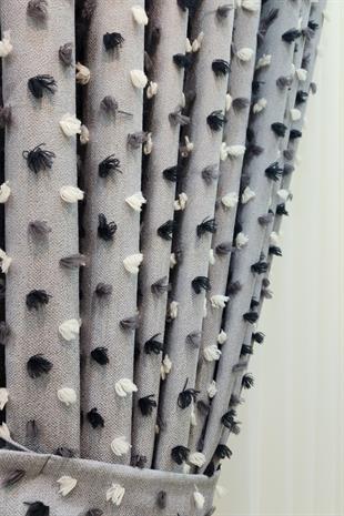 Pastel Püsküllü Fon Perde Gri Renk - Modern ve Neşeli Tasarım