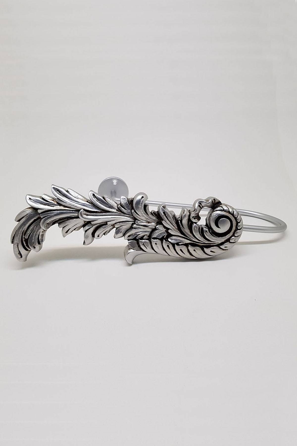 Caesar U Renso Silver