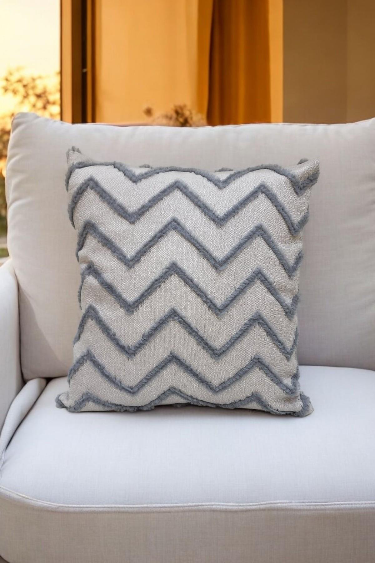 Modern Chevron Zigzag Püsküllü Kırlent Kılıfı Gri Renk - 43x43cm