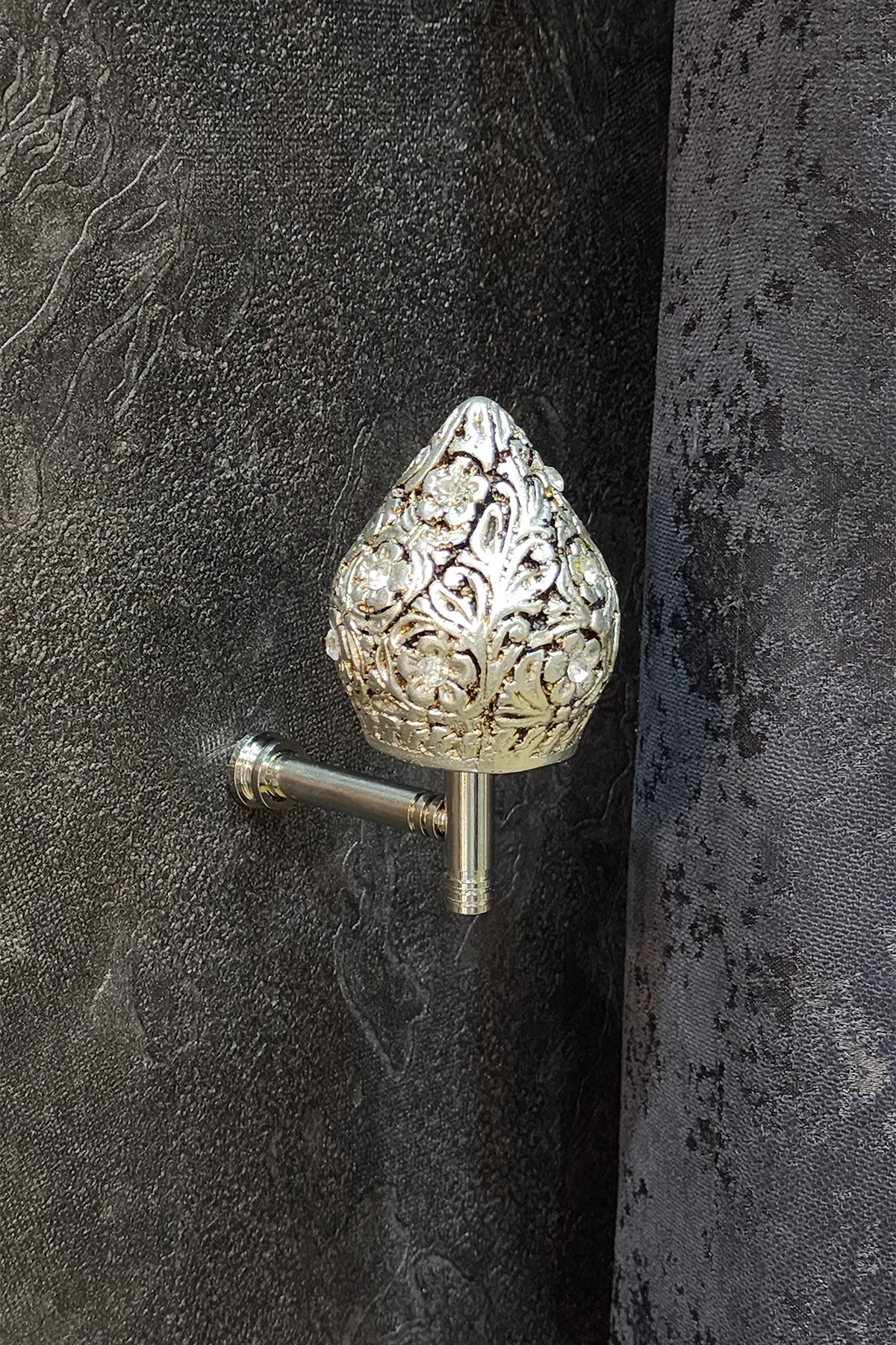 Piramit Renso Gümüş Renk