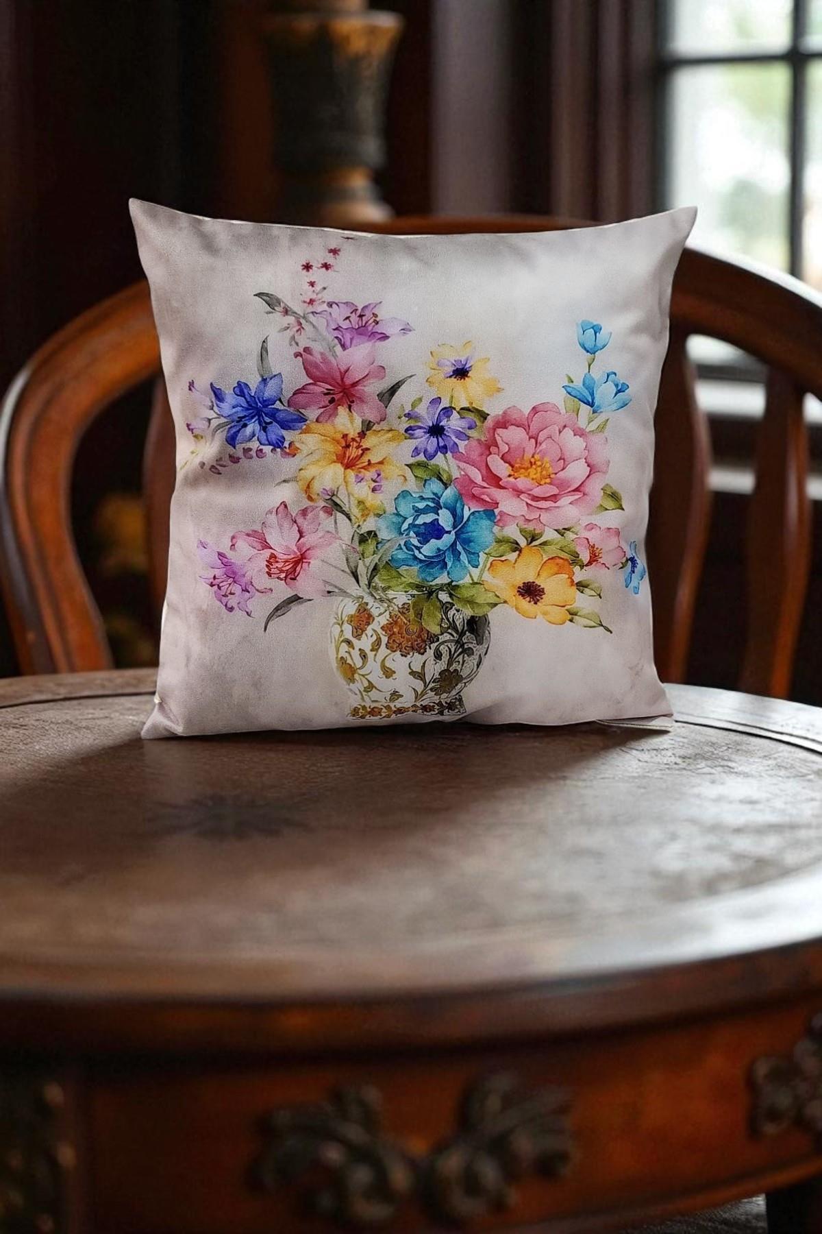 Vintage Vazo Çiçek Desenli Dijital Baskılı Kırlent Kılıfı - 40x40 cm