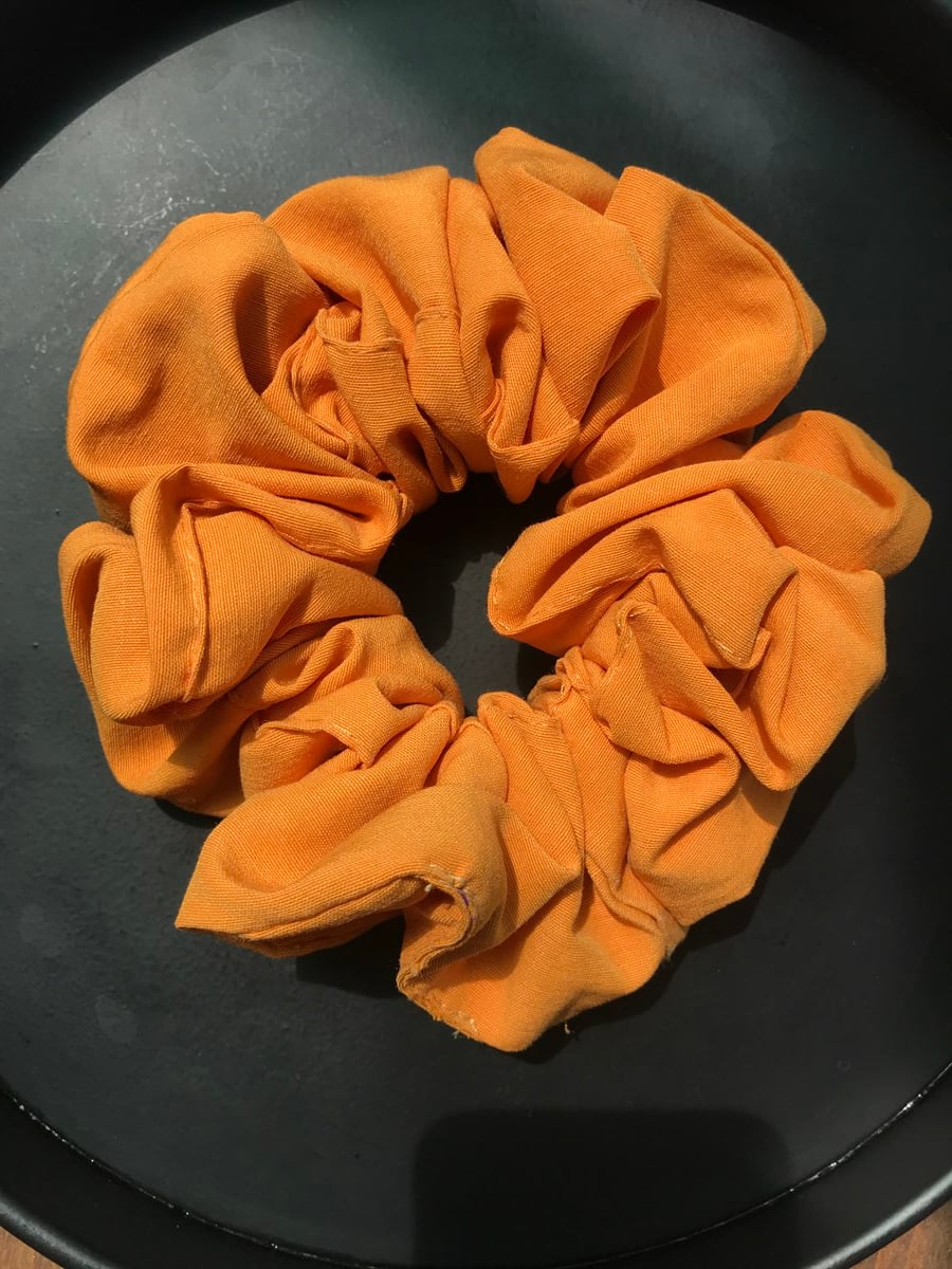 Büyük Boy Scrunchie Toka Turuncu