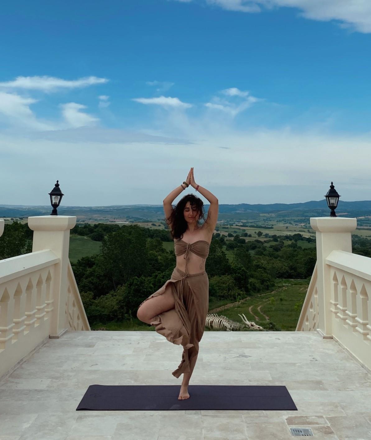 Nandina Crop Top-PRALİNE