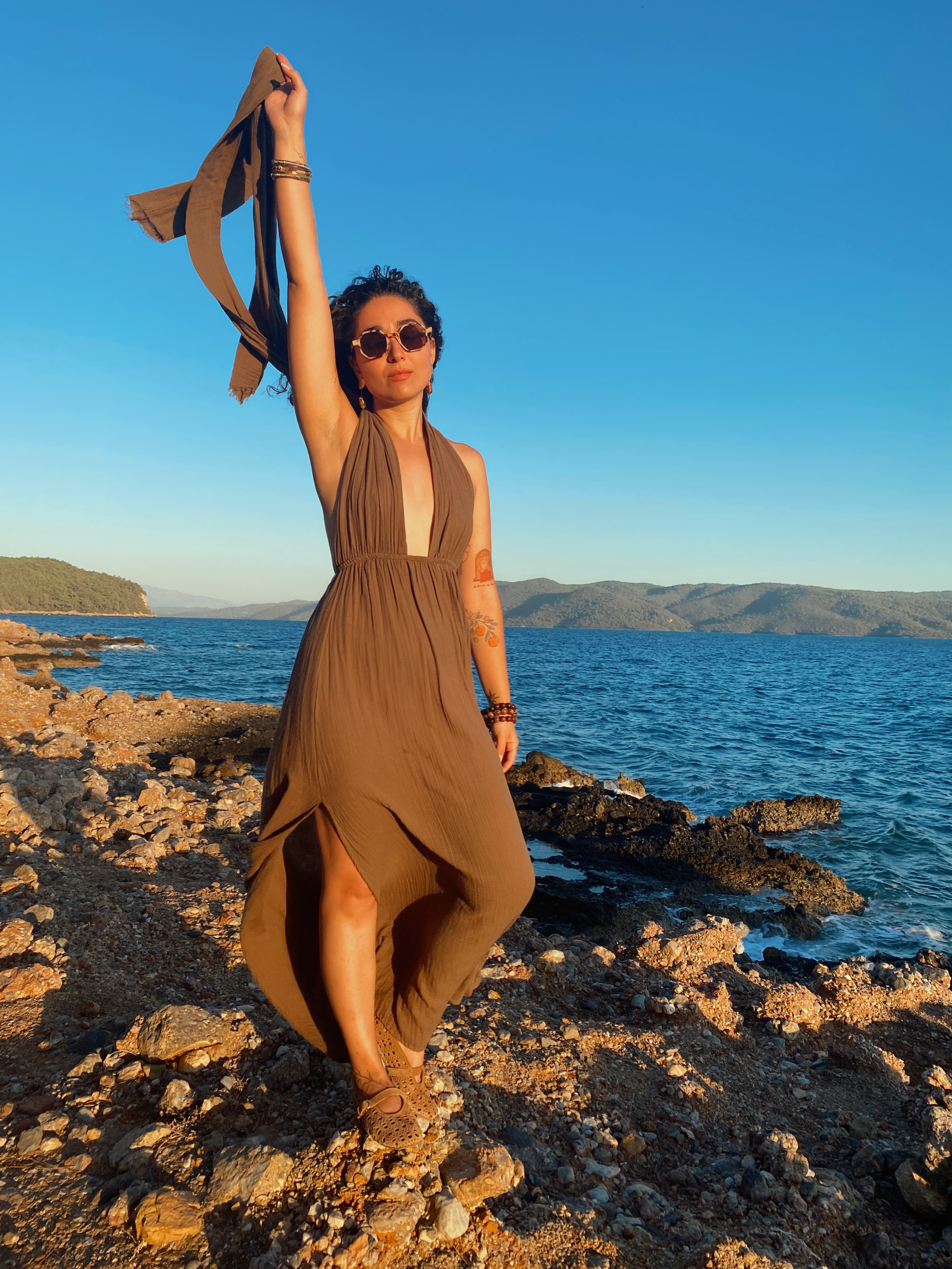 Winding Elbise NEUTRAL BROWN