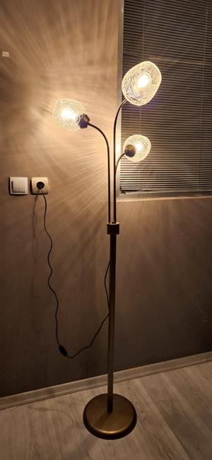 Zambak 3 Lü Eskitme Lambader Çatlak Camlı Modern Oturma Odası, Yatak Odası, Salon Lambader