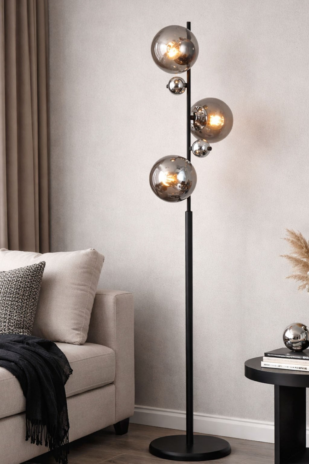 Elora Siyah Krom Toplu Metal Ayaklı Lambader Füme Camlı Modern , Oturma Odası ,Yatak Odası , Salon Lambader