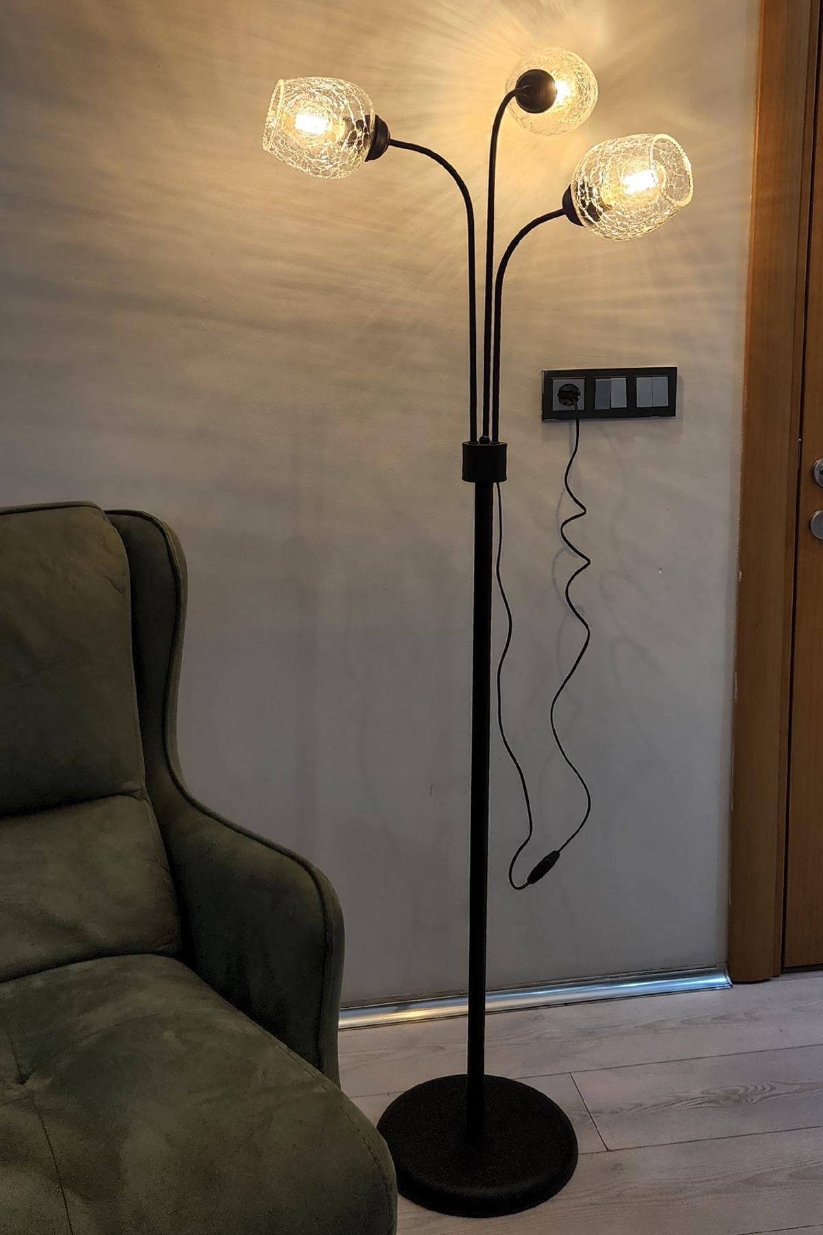 Zambak 3 Lü Siyah Tasarım Metal Ayaklı Lambader Çatlak Cam Oturma Odası-Salon Lambader