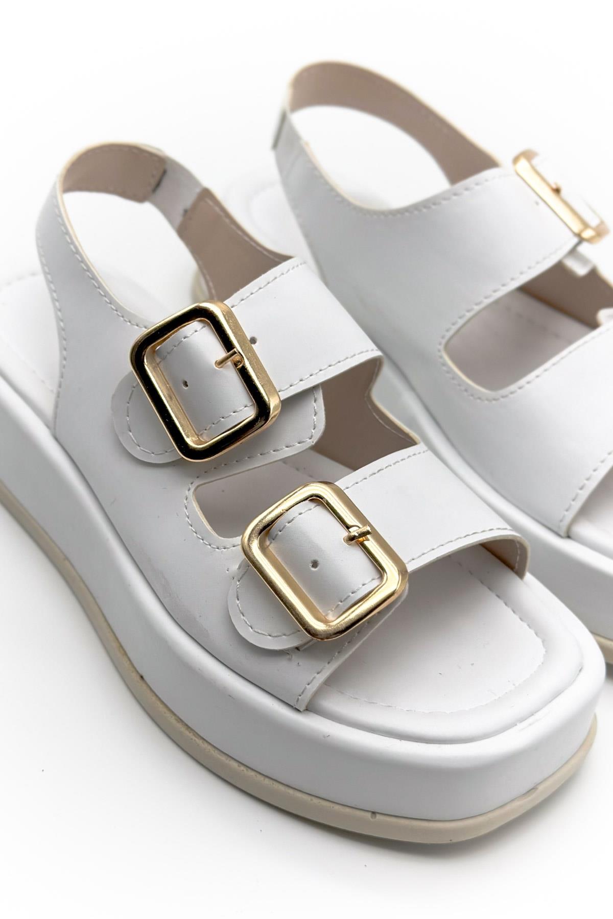 Matcha Beyaz Deri Bantlı Toka Detay Kadın Sandalet