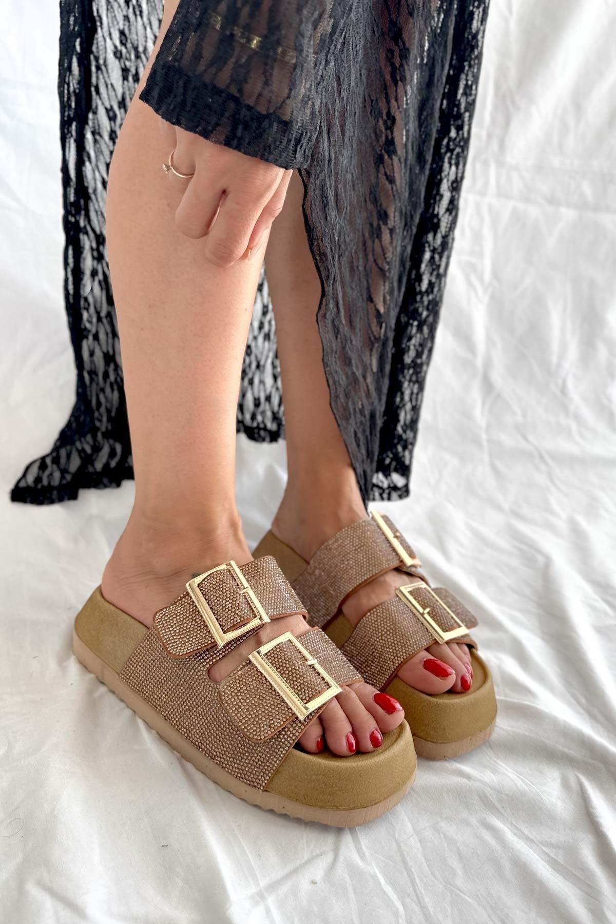 Shiny Bronz Taşlı Mantar Taban Kadın Terlik