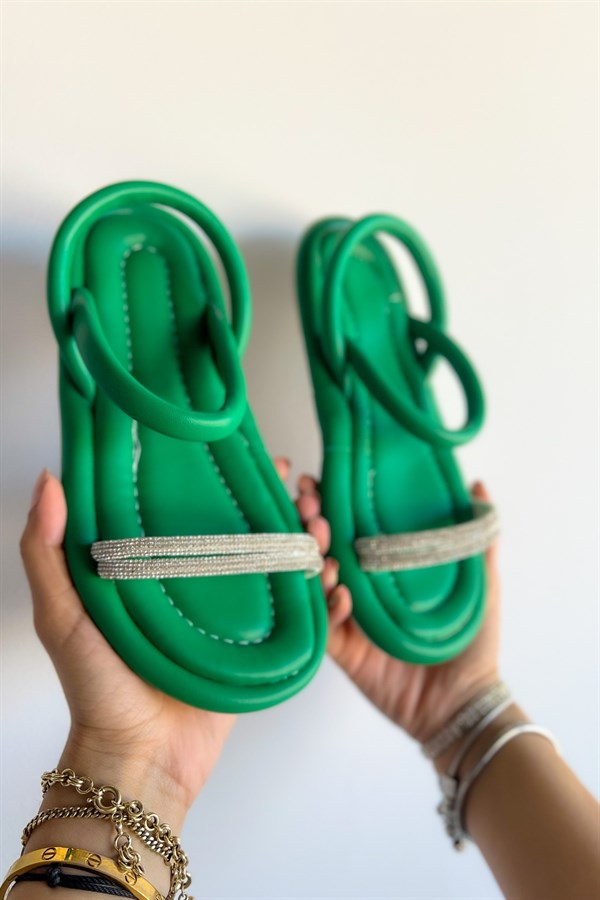 Shown Yeşil Deri Taşlı Sandalet