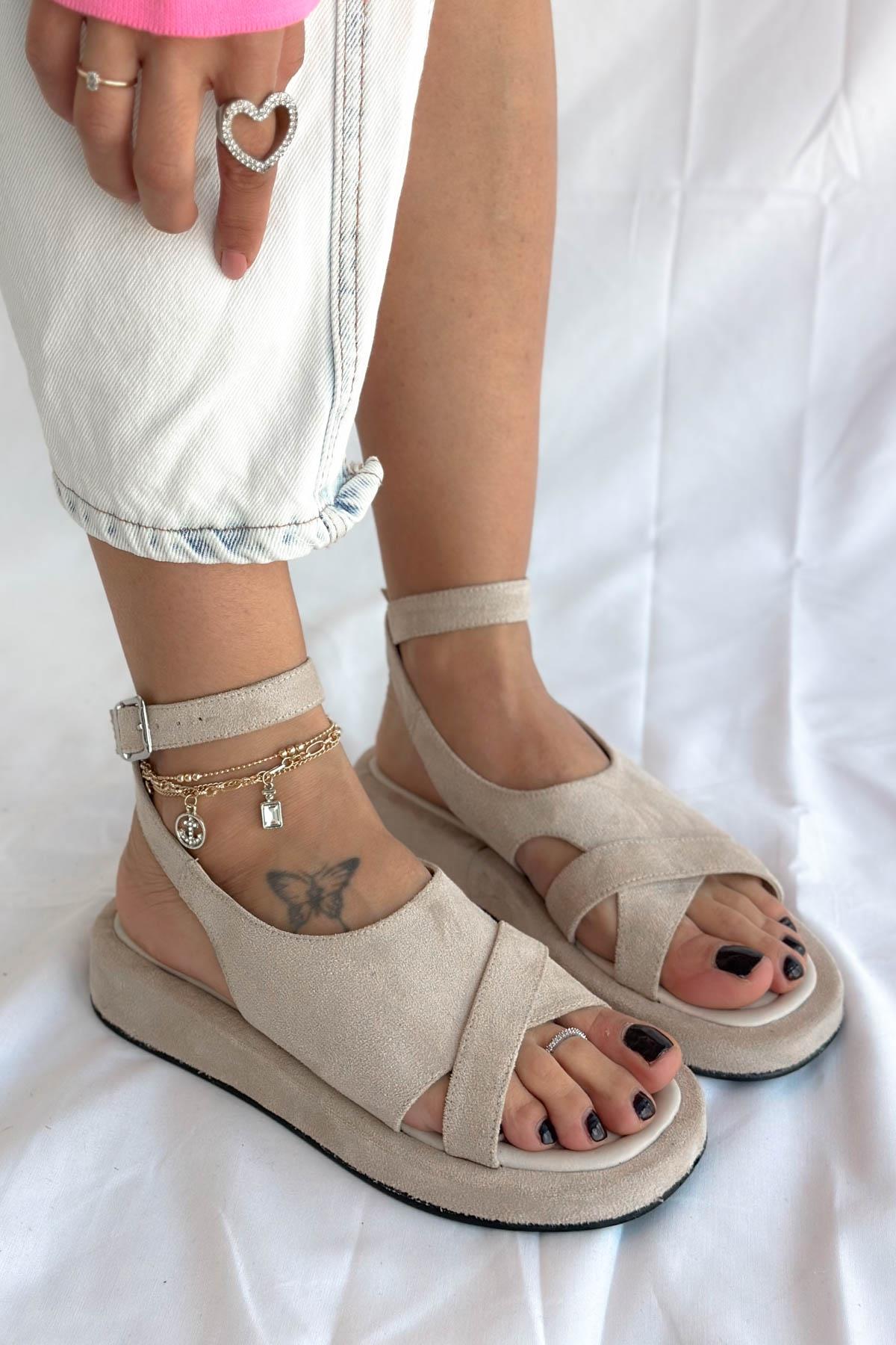 Sonia Bej Kadın Sandalet