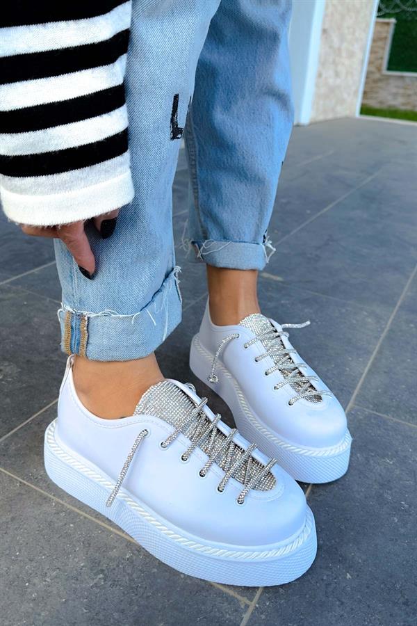 Velvety Beyaz Deri Sneakers