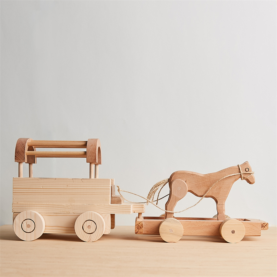 Ahşap At Arabası