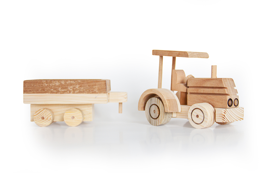 Ahşap Traktör