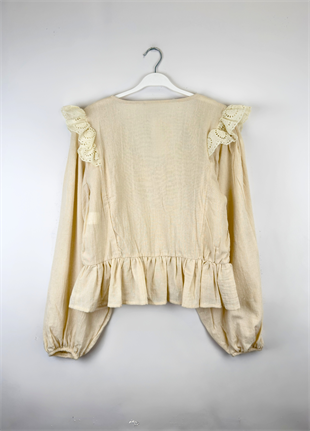 V Yaka Güpürlü Bluz Bej  