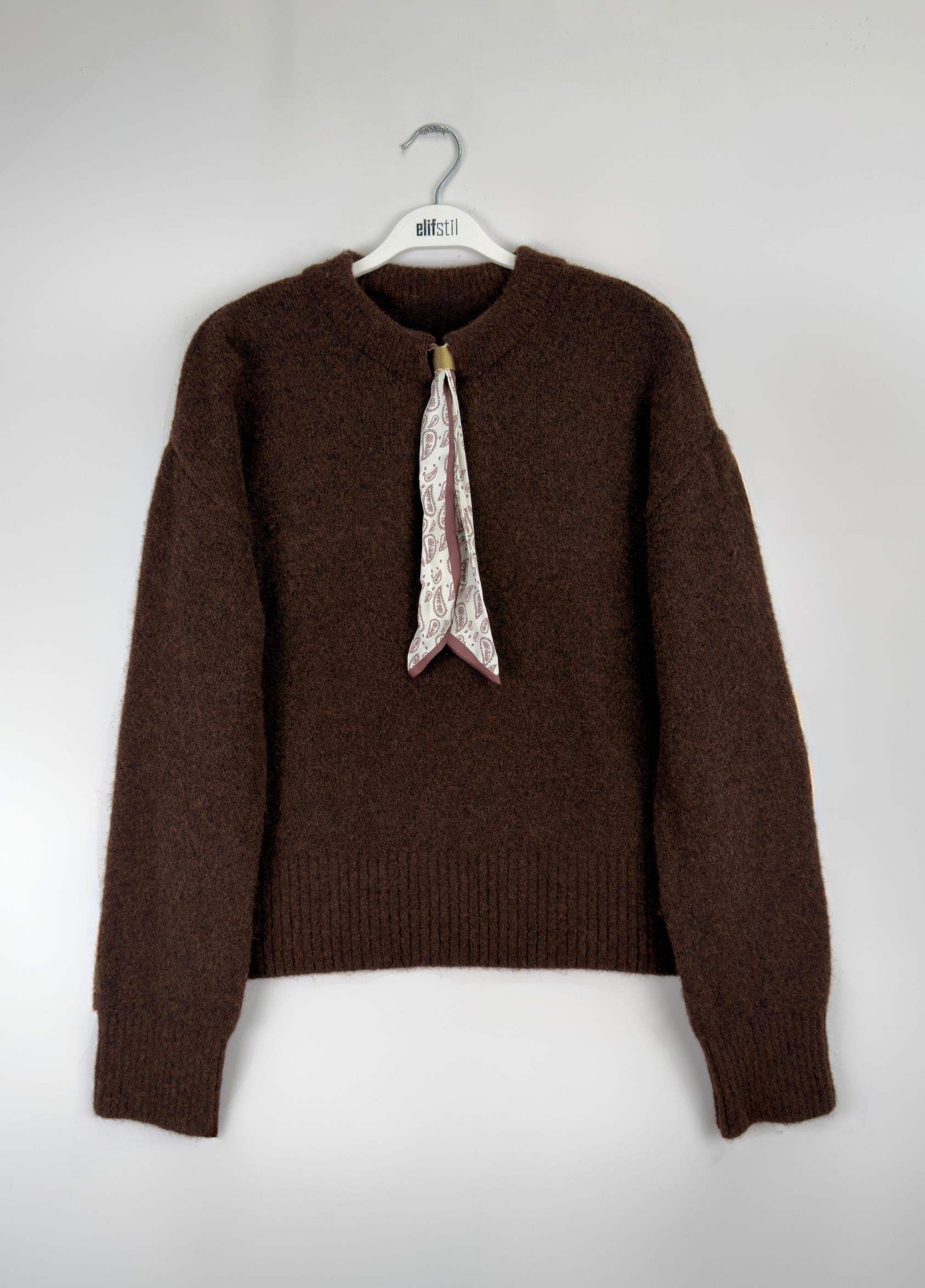 Alba Fularlı Kazak Kahve 