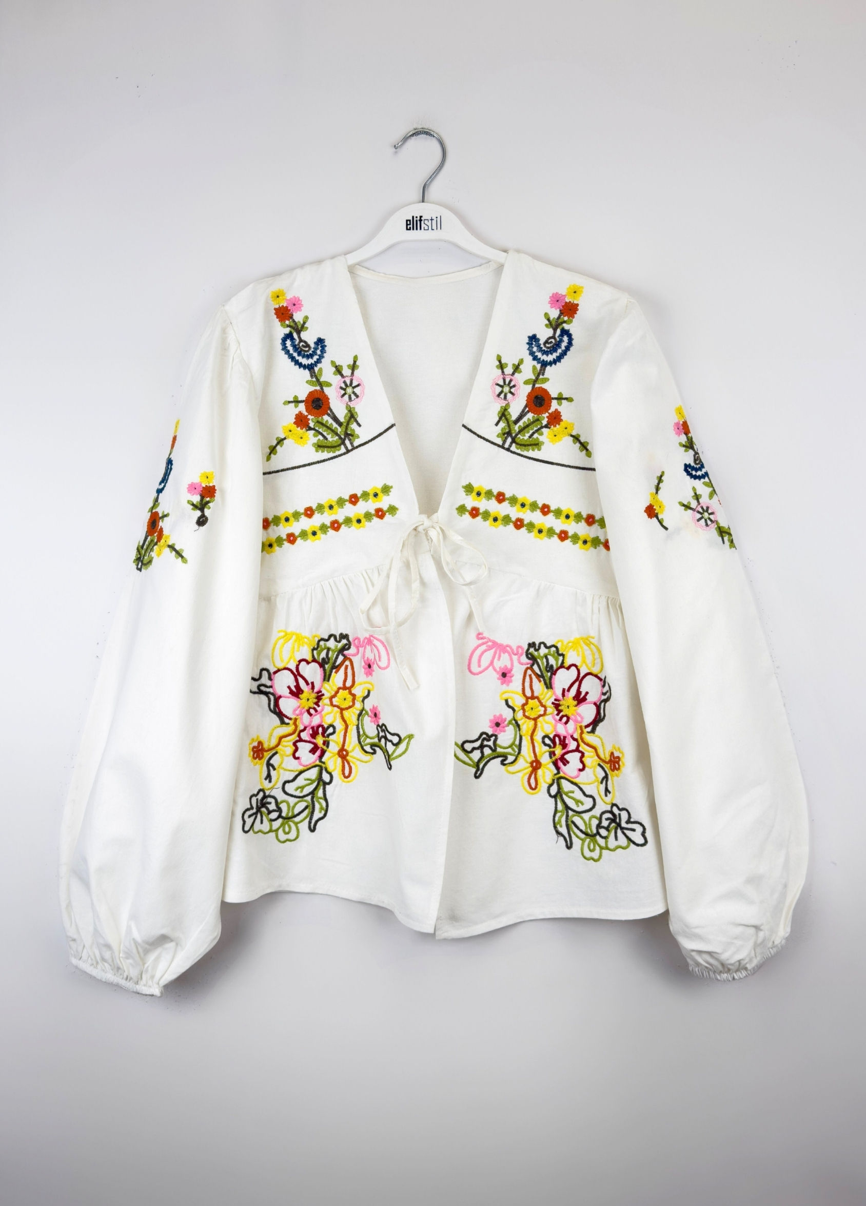 Bağlamalı Nakışlı Bluz Ekru 