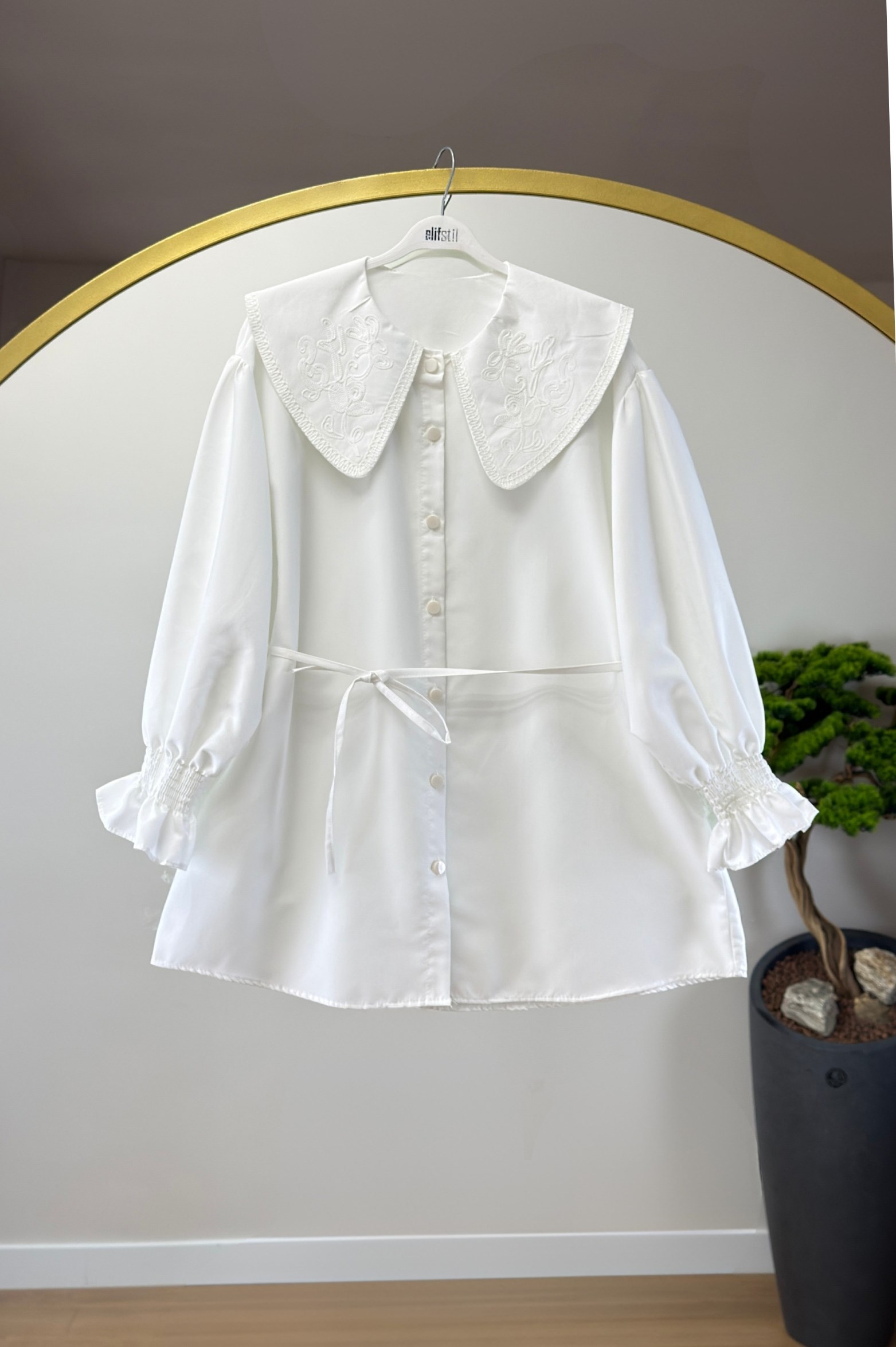 Kolu Lastikli Gömlek Beyaz