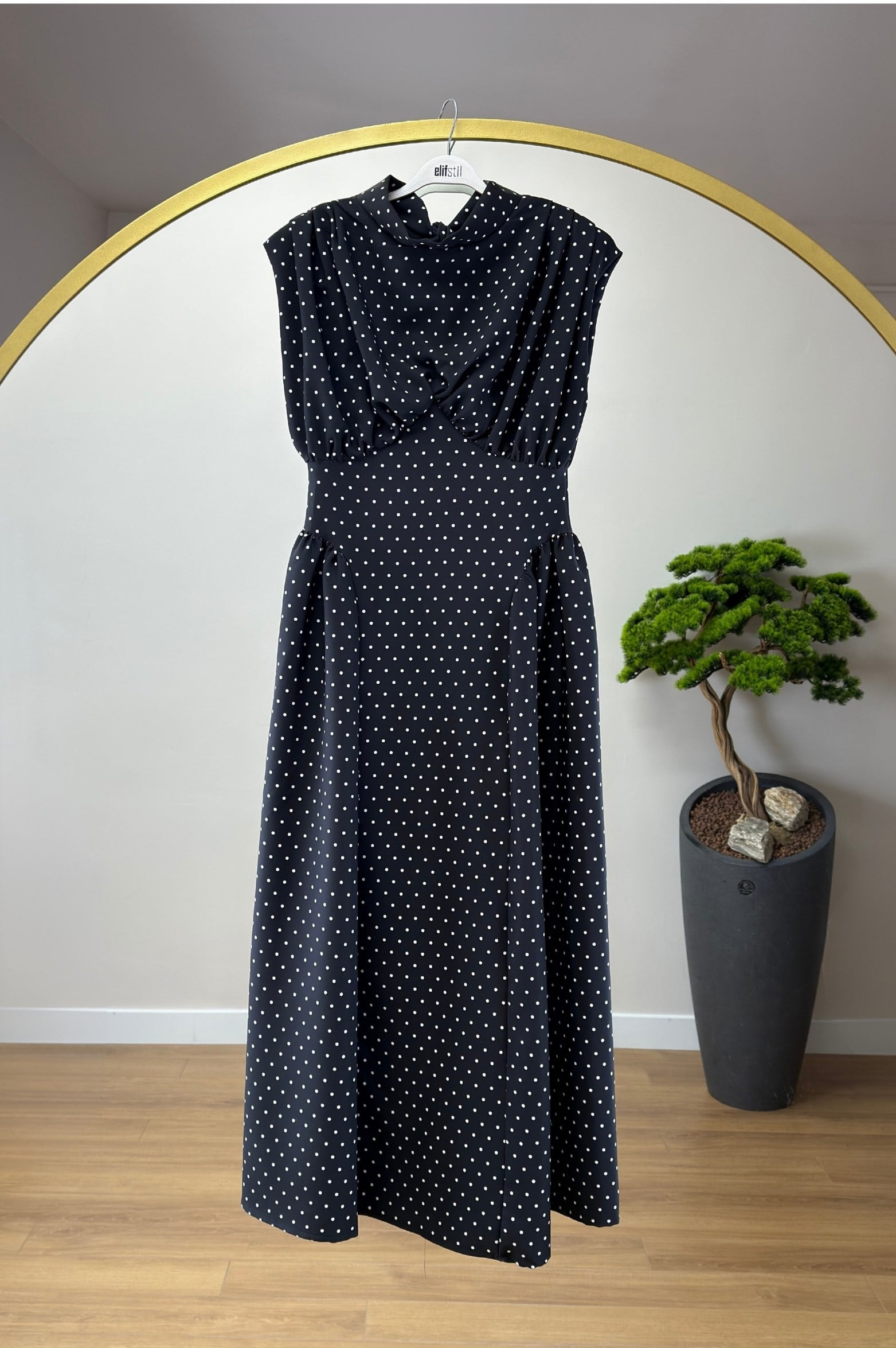 Puantiyeli Elbise Siyah 