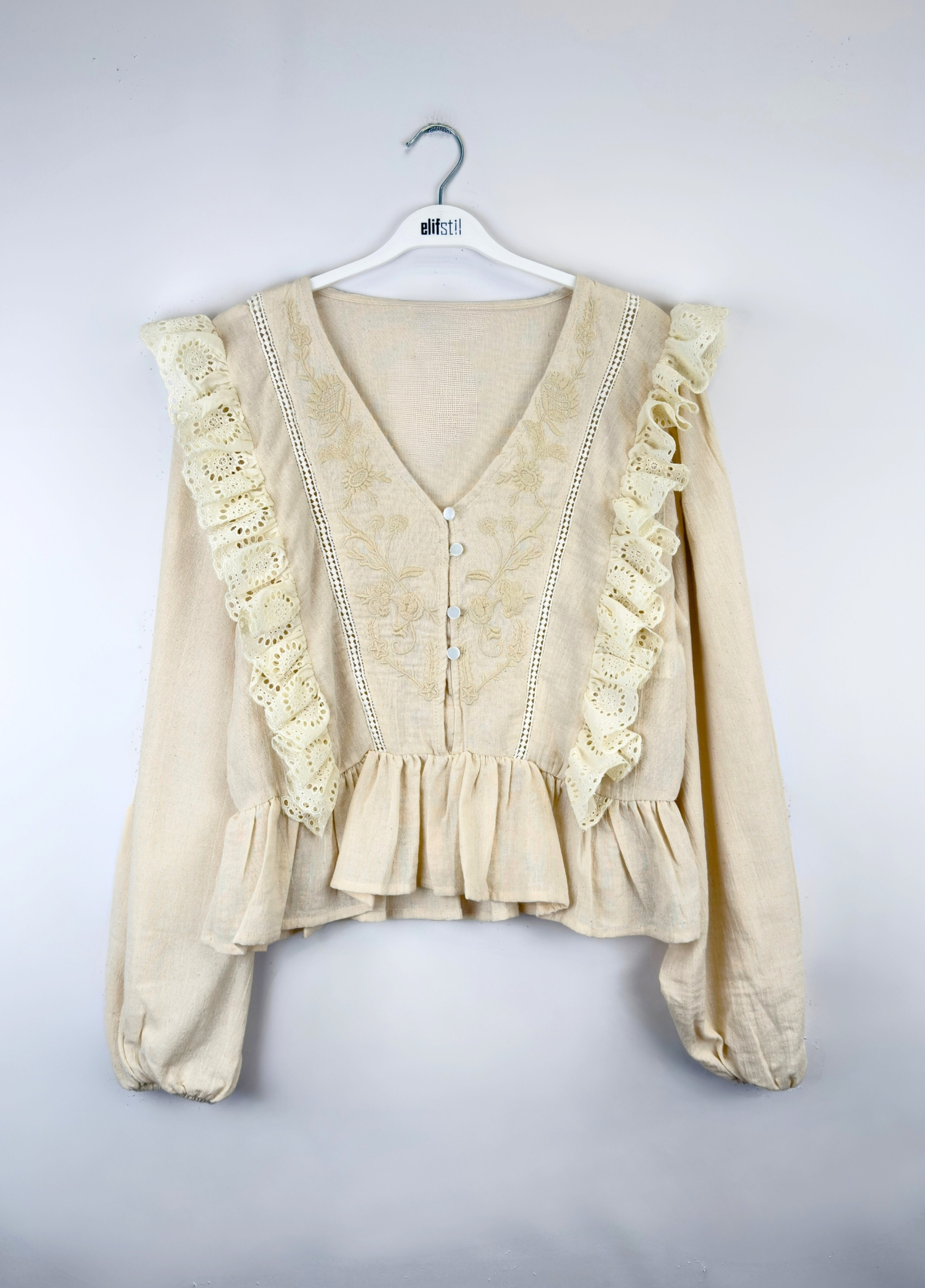 V Yaka Güpürlü Bluz Bej  