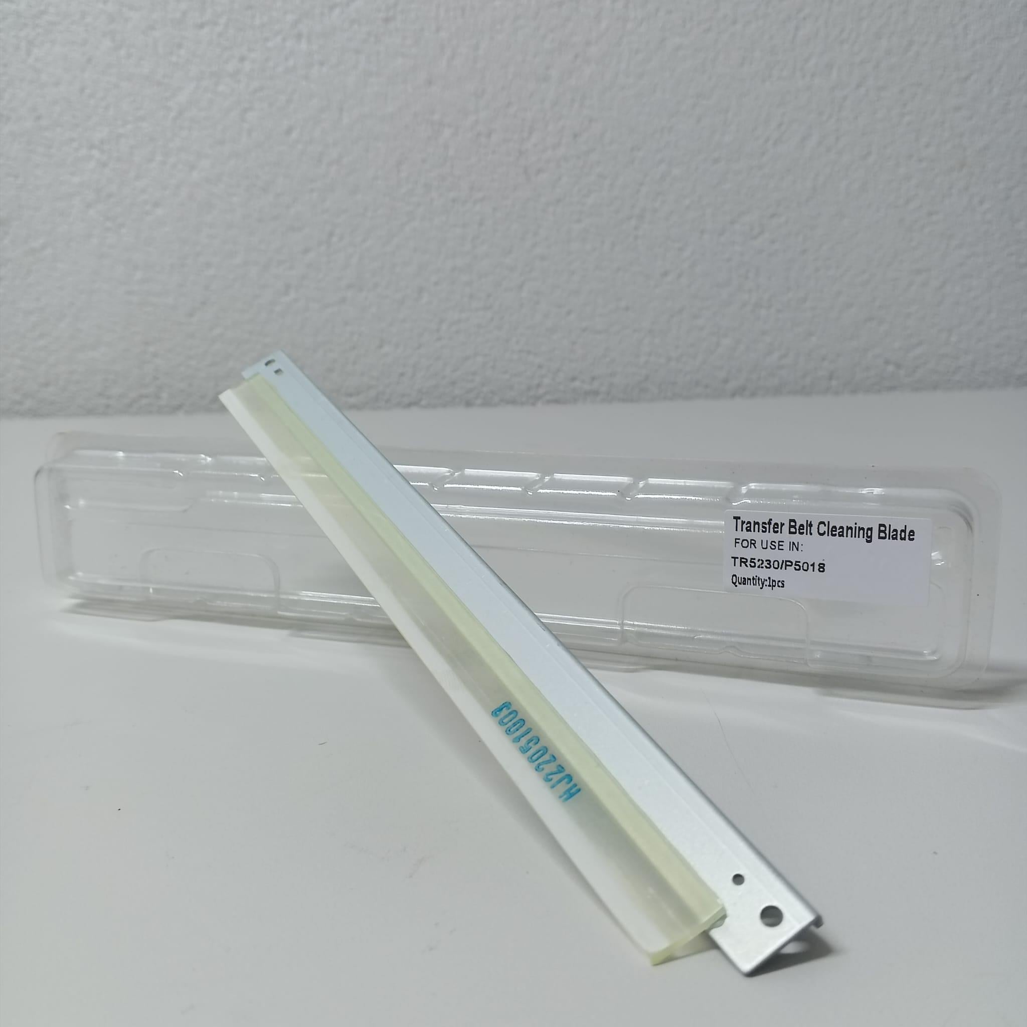 Kyocera Mita P5018 Transfer Belt Cleaning Blade P5021 M5521 P5026 M5526 5021 5026 5018 5521 5526kyoceraKyocera Mita P5018 Transfer Belt Cleaning Blade ECOSYS P5021 M5521 P5026 M5526 5021 5026 5018 5521 5526
