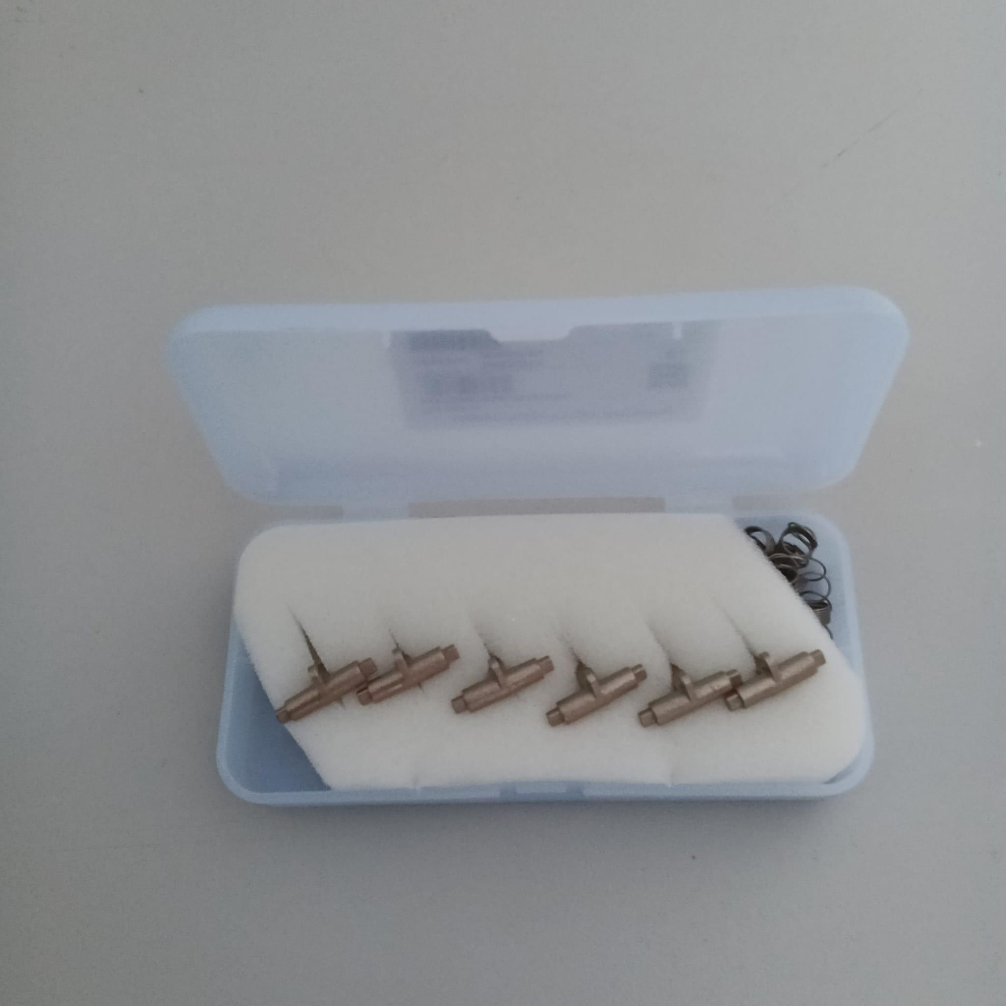 Kyocera Mita Upper Picker Finger KM 2540 , KM 2560 , FS 3040 , FS 3060 , TASKalfa 300i