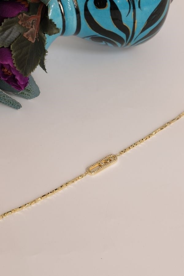 Gold Renk Messika Model Trend Seri Bileklik