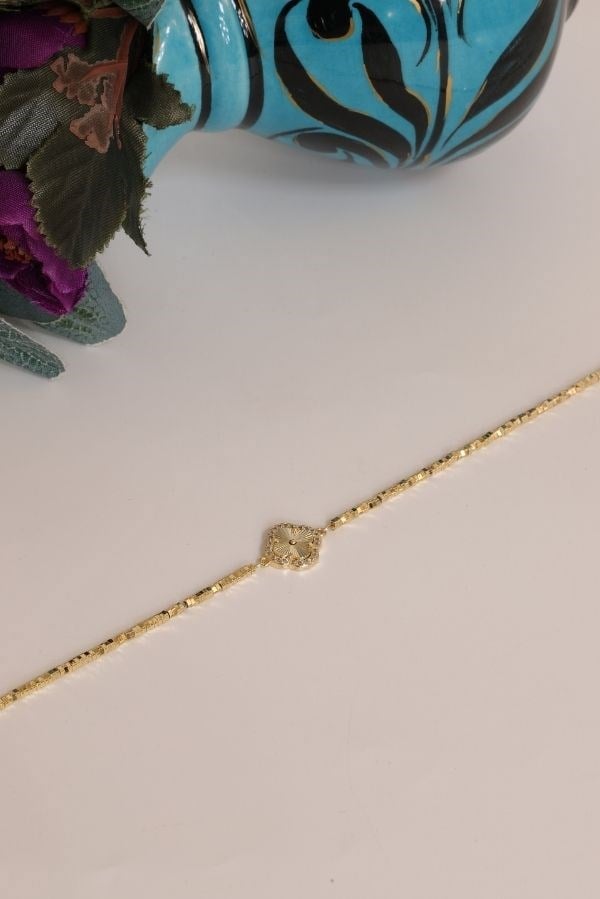 Gold Renk Yonca Model Trend Seri Bileklik