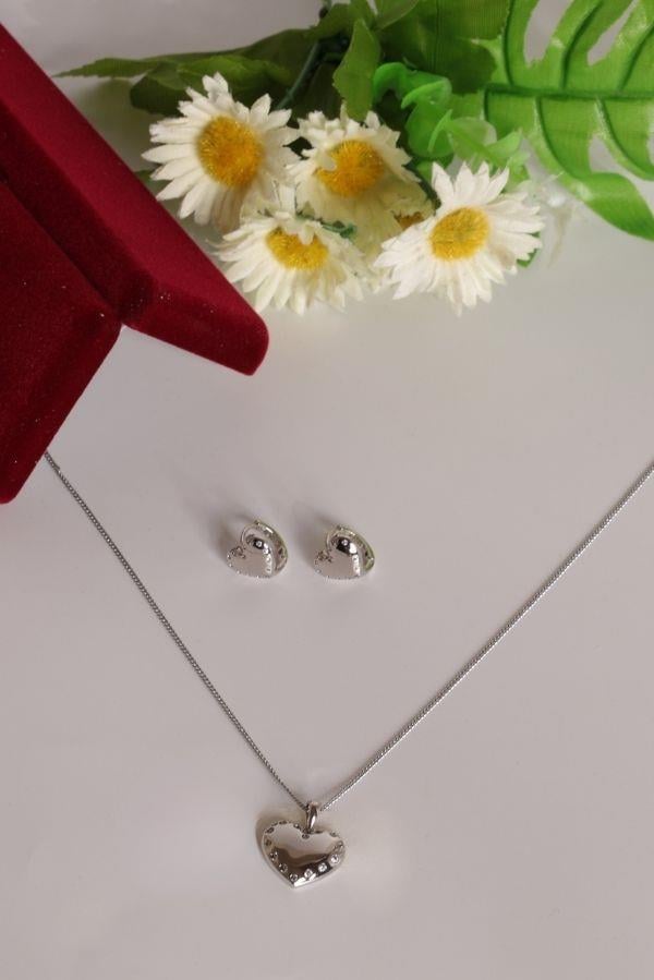 Gümüş Renk Minimal Kalp Detay Set