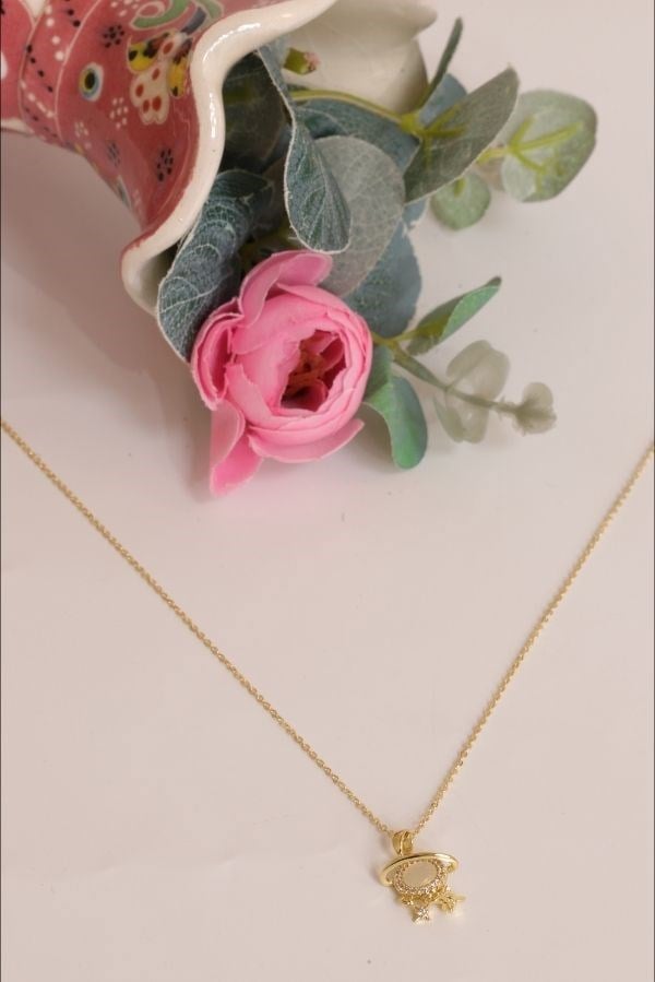 Trend Seri Gold Renk Gezegen Model Taş Detay Kolye 