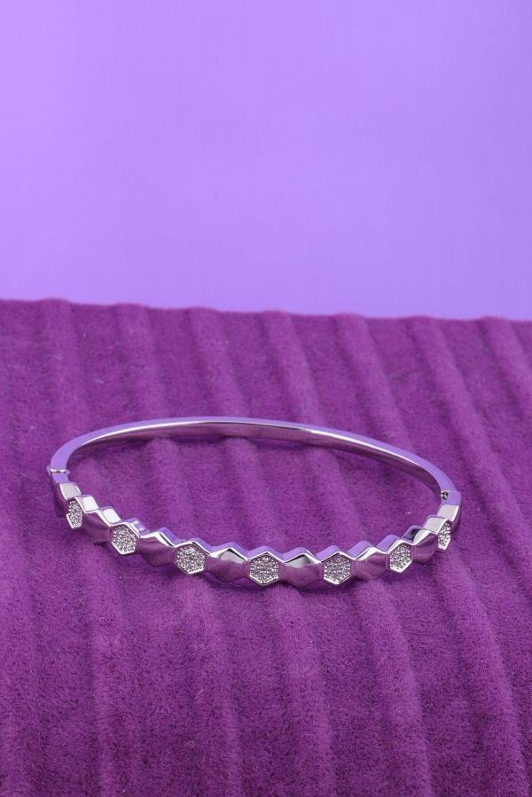 Altıgen Desen Kelepçe