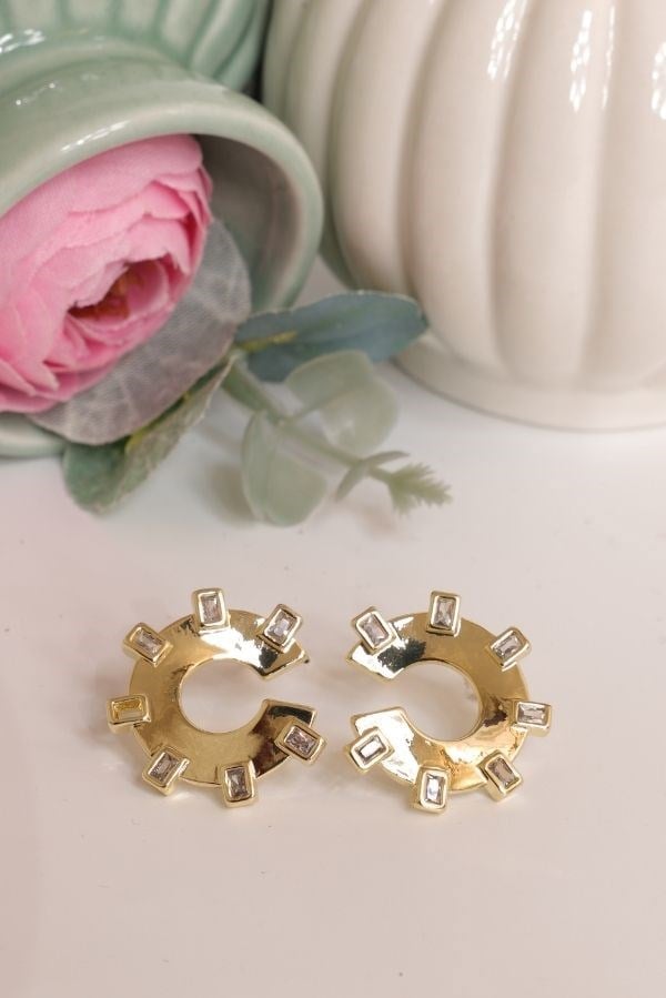 Gold Renk C Model Trend Seri Küpe