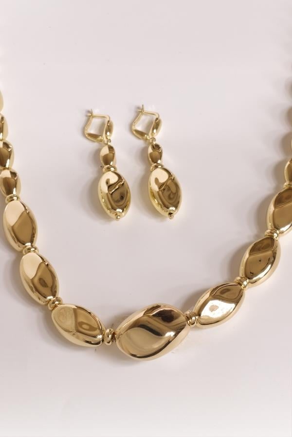 Goldfarbenes Designer-Schmuckset