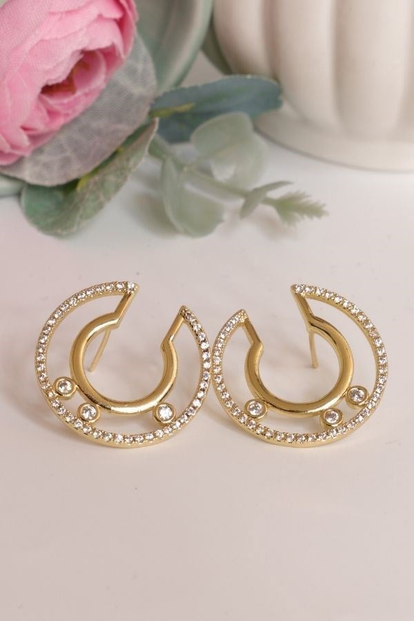Gold Renk Yuvarlak Model Taş Detay Trend Seri Küpe